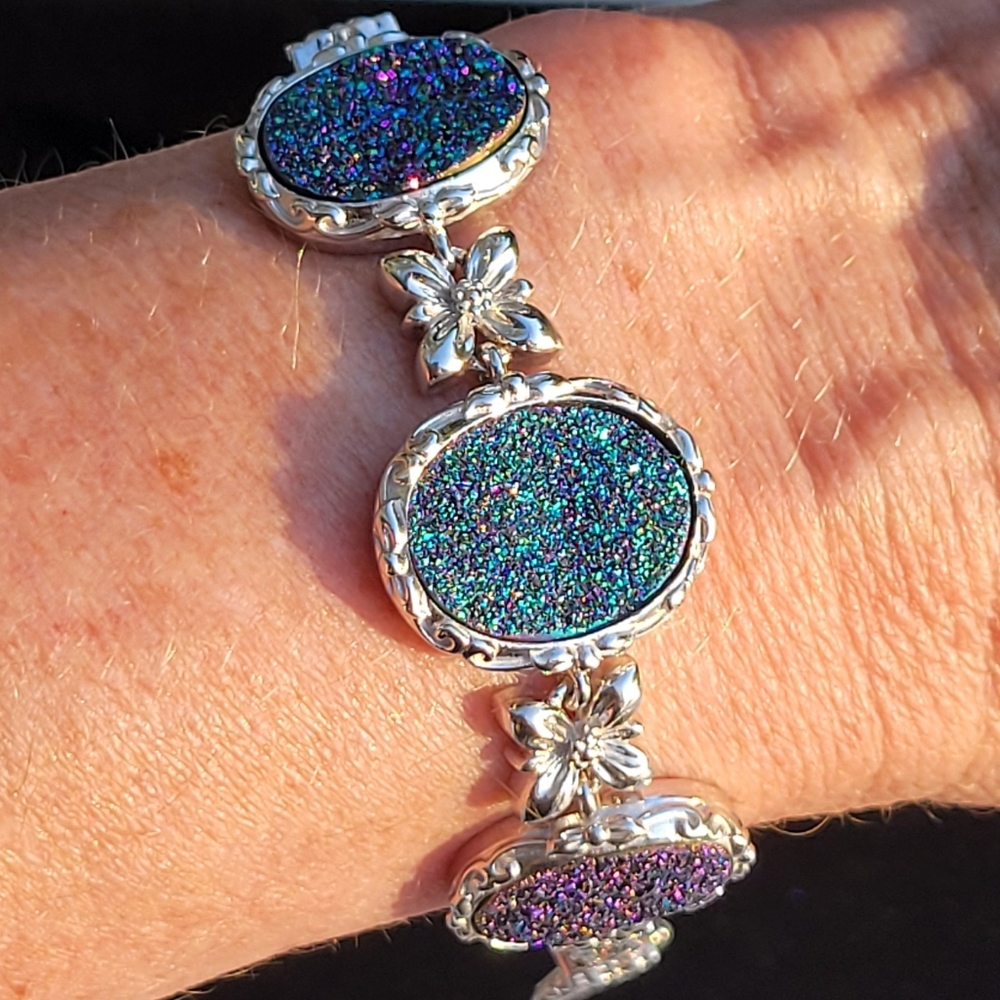 Sterling silver and druzy bracelet.